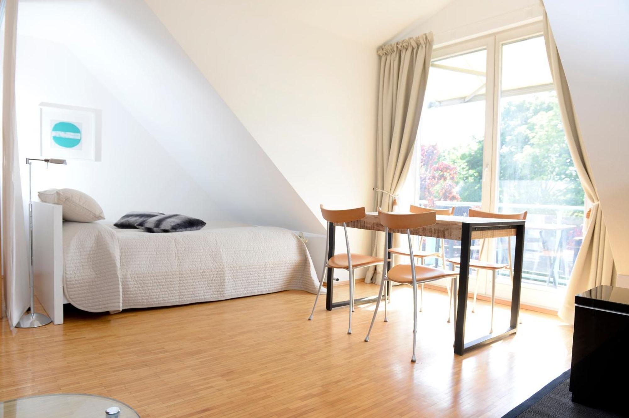 Parkside Apartment House Dusseldorf Ruang foto